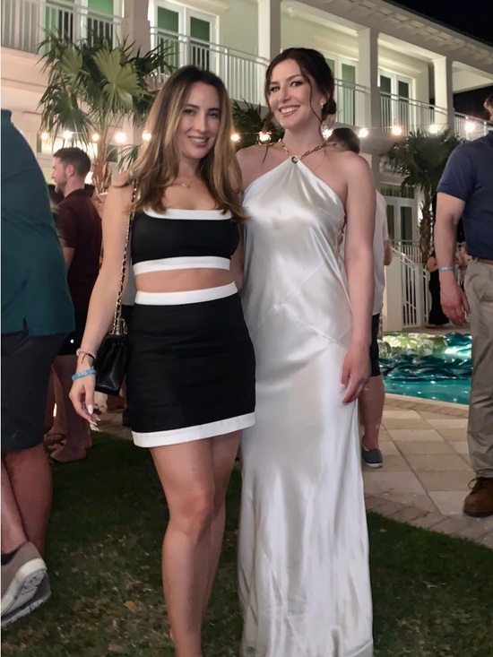 Reformation Robbie Black with White Trim Set (Top and Bottom) - Worn Once - Picture 2 of 2